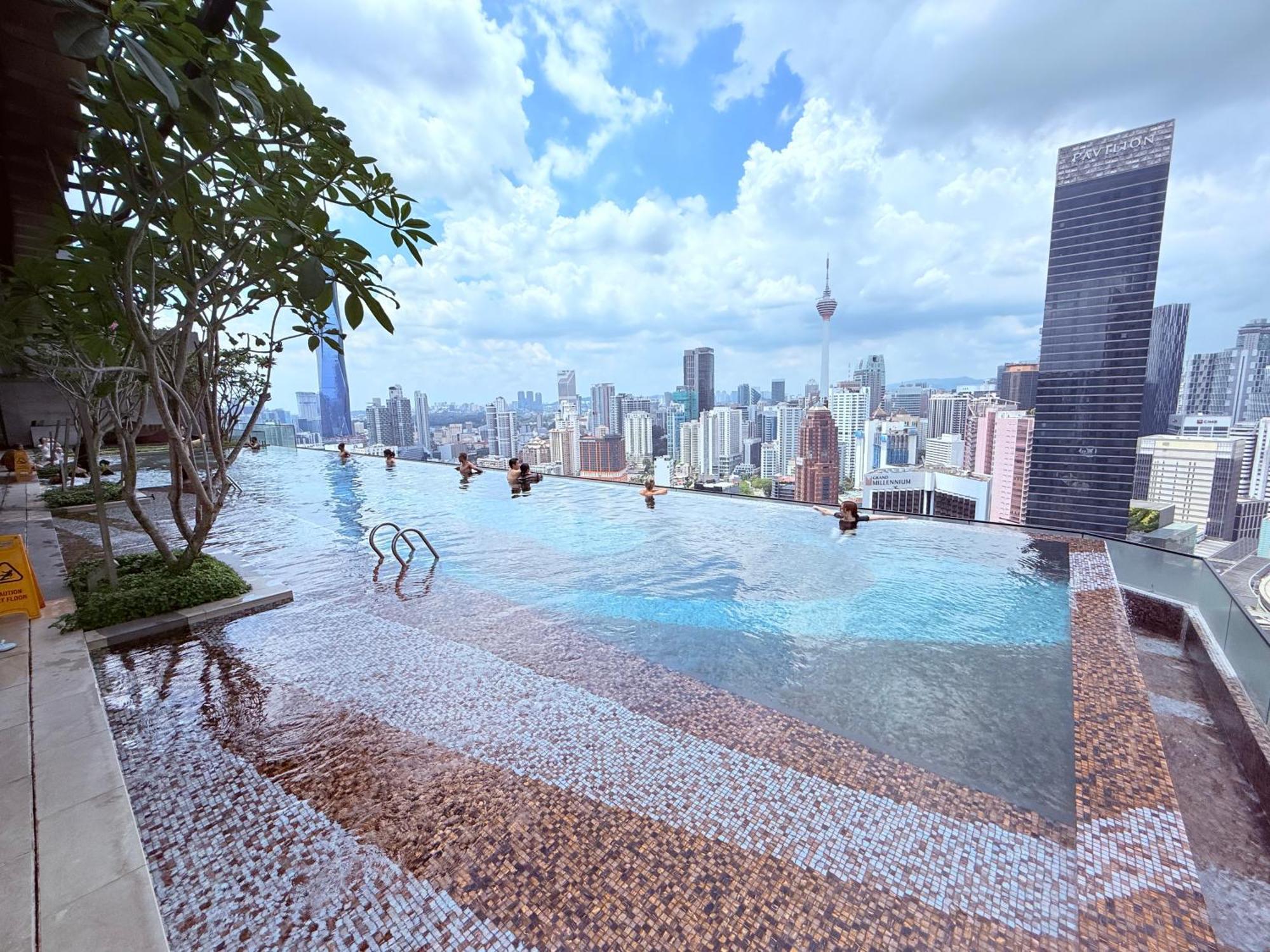 Luxury Suites Bukit Bintang At Axon Residence Kl Pavilion Kuala Lumpur Exterior photo